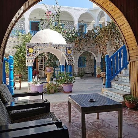 Hôtel Sindbad Houmt Souk  Bagian luar foto